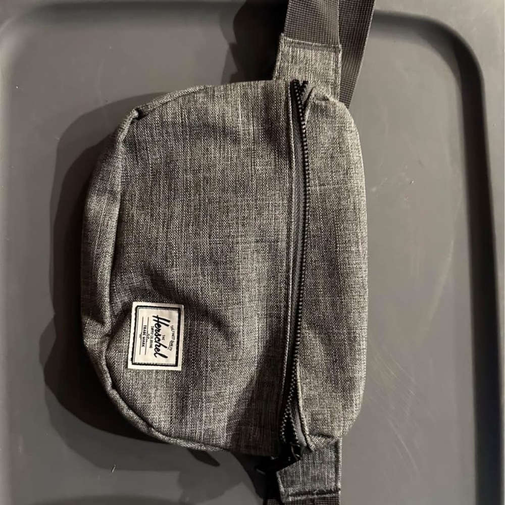 Herschel Supply Company Gray Crossbody Bag